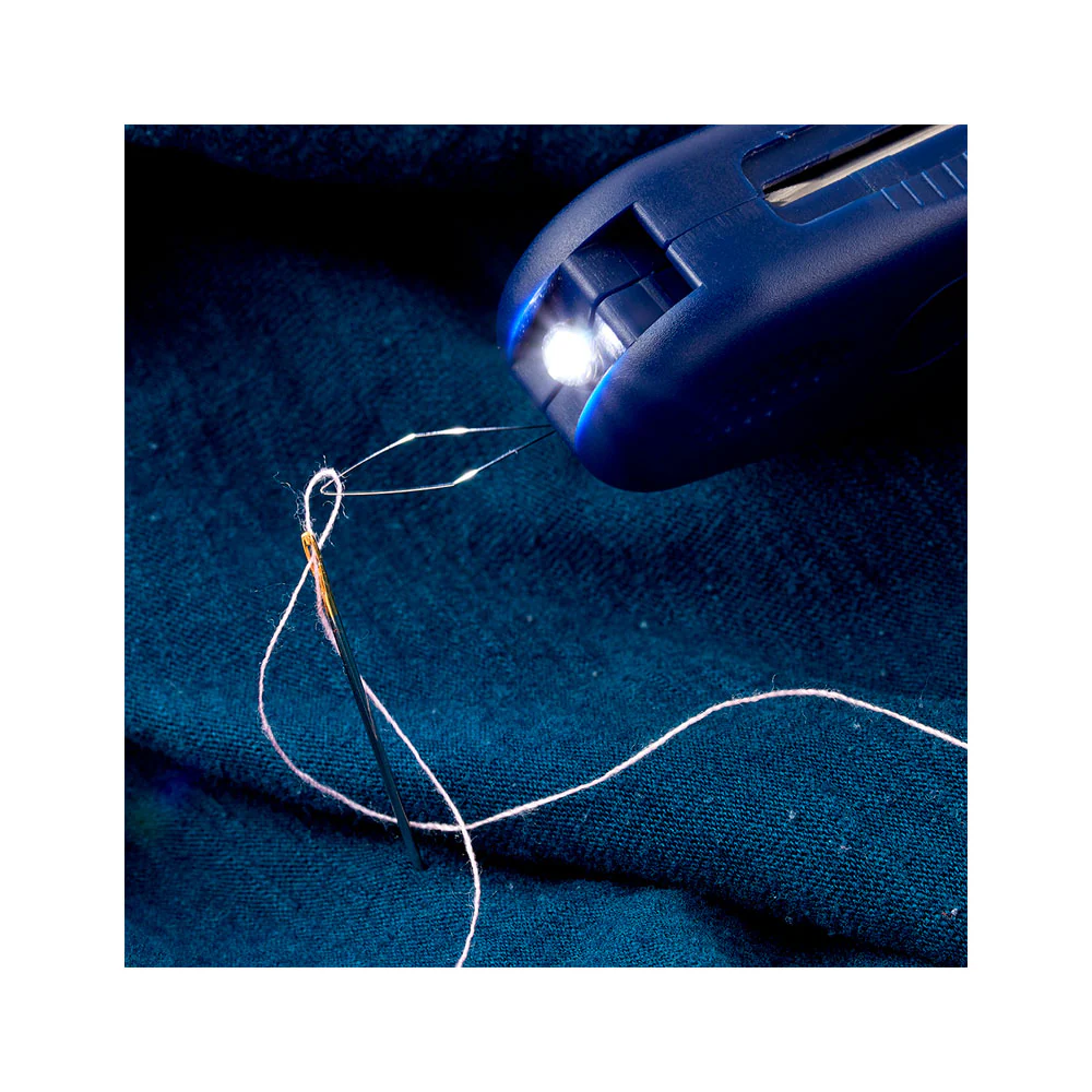 Enhebrador con Luz 3 en 1 - Hemline - Imagen 3