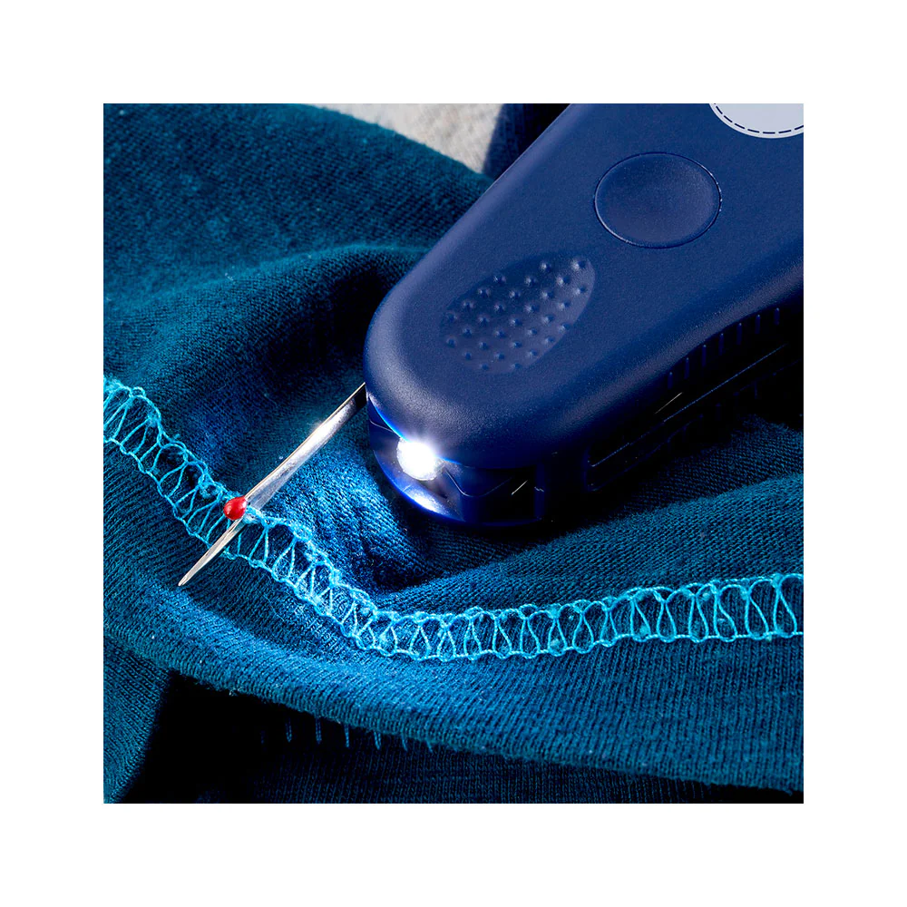 Enhebrador con Luz 3 en 1 - Hemline - Imagen 4