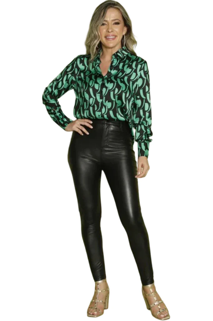 Blusa casual cómoda y moderna