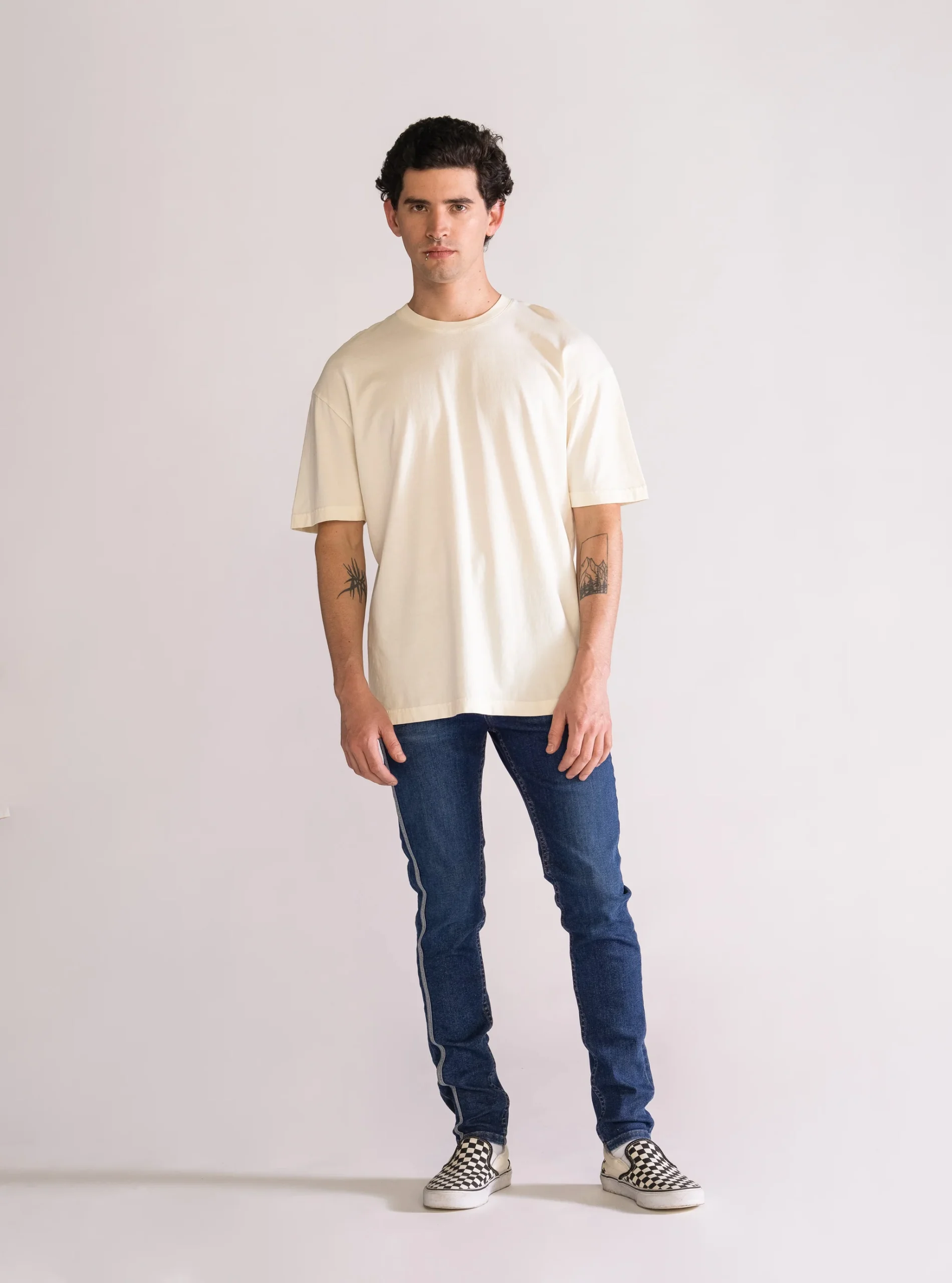 Take A Walk Drop T-Shirt, Crema - Imagen 4