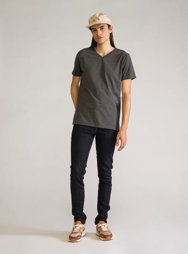 Everyday Regular T-Shirt V, Gris Obscuro - Imagen 4
