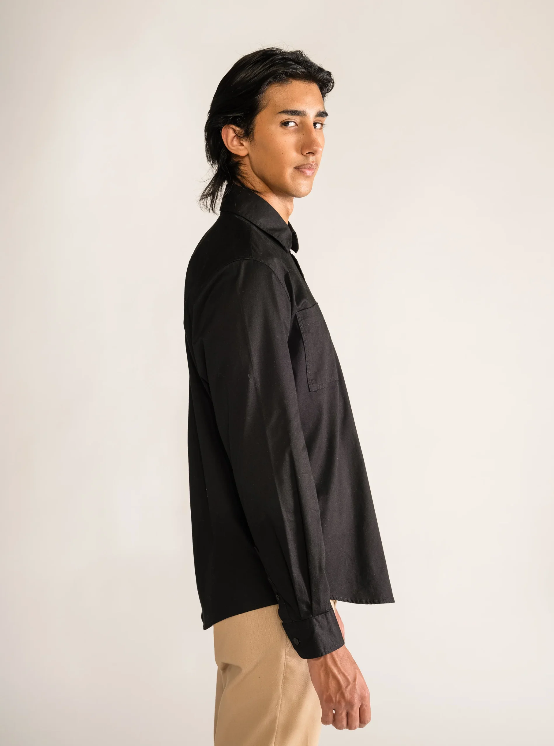 Pocketed Perfection Shirt, Negro - Imagen 3