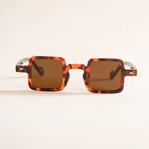 Tomy Vintage Lentes, Cafe Obscuro