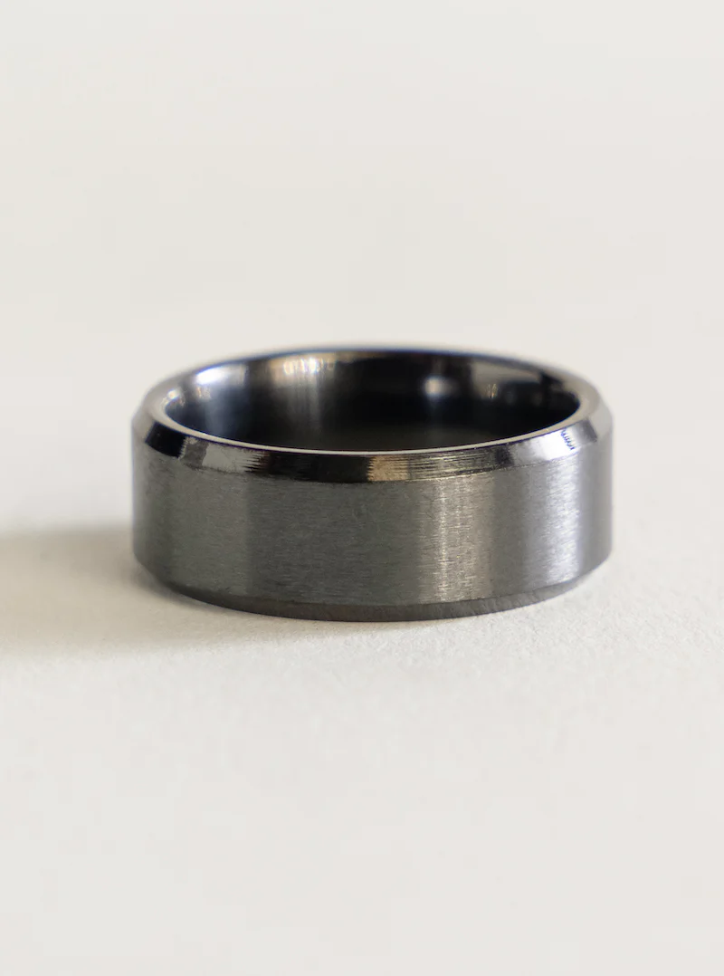 Just Casual Band Ring, Negro