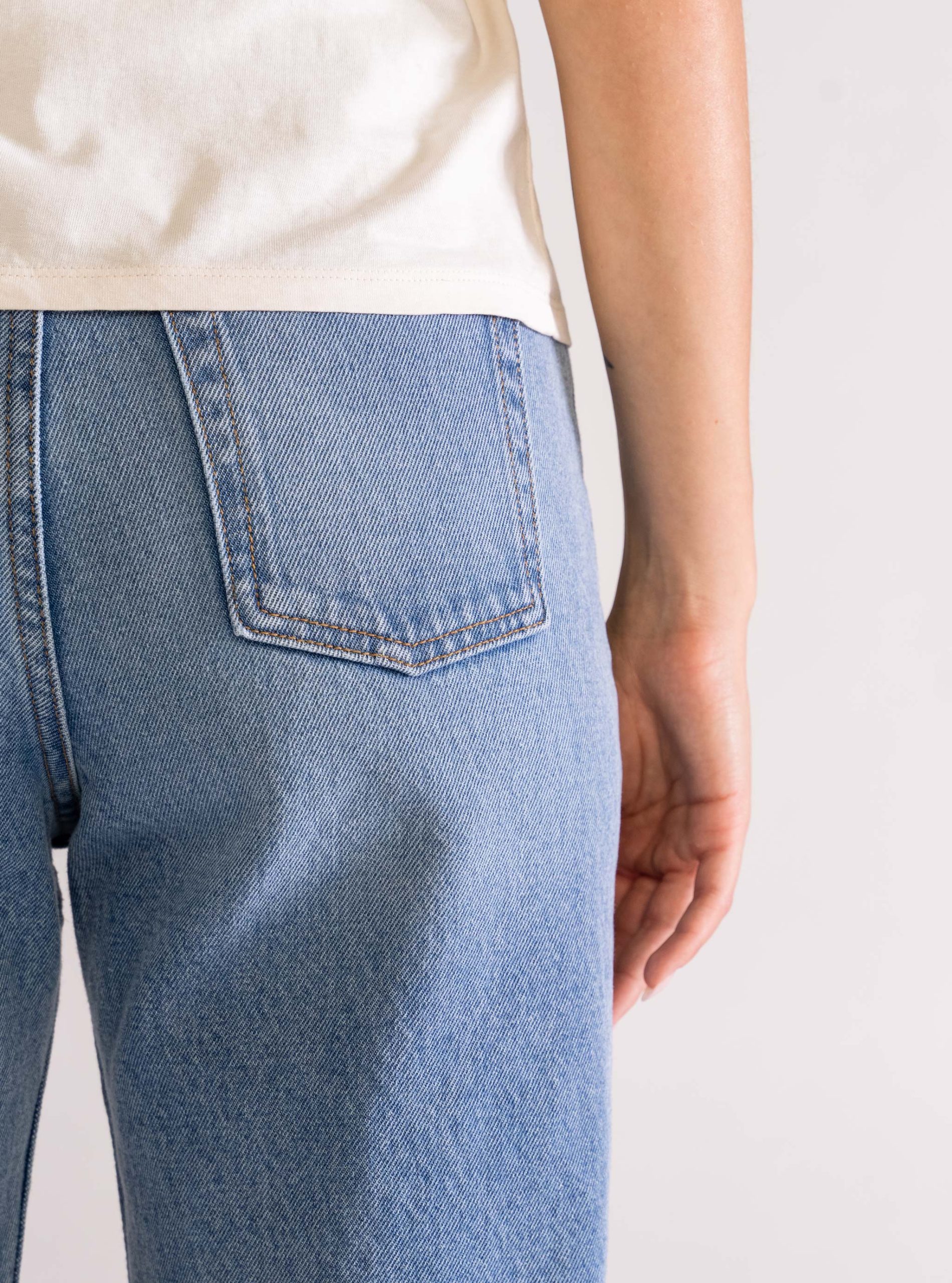 Two Of Hearts 90's Straight Jeans, Celeste - Imagen 4