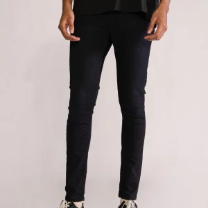 When You Know Skinny Jeans, Negro