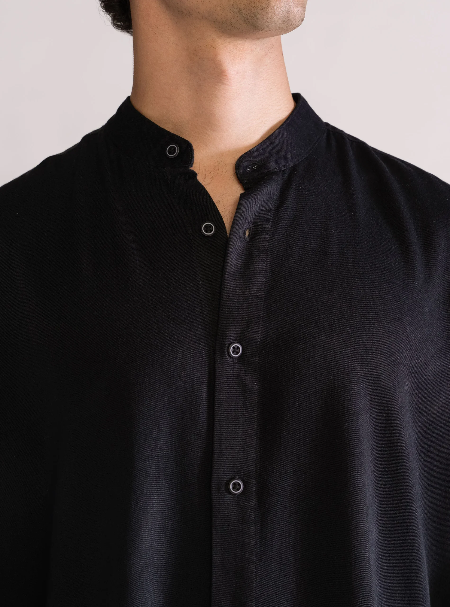 Let It Rain Camisa Regular, Negro - Imagen 3