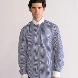 Un-Gatekeep Camisa Regular, Azul Obscuro