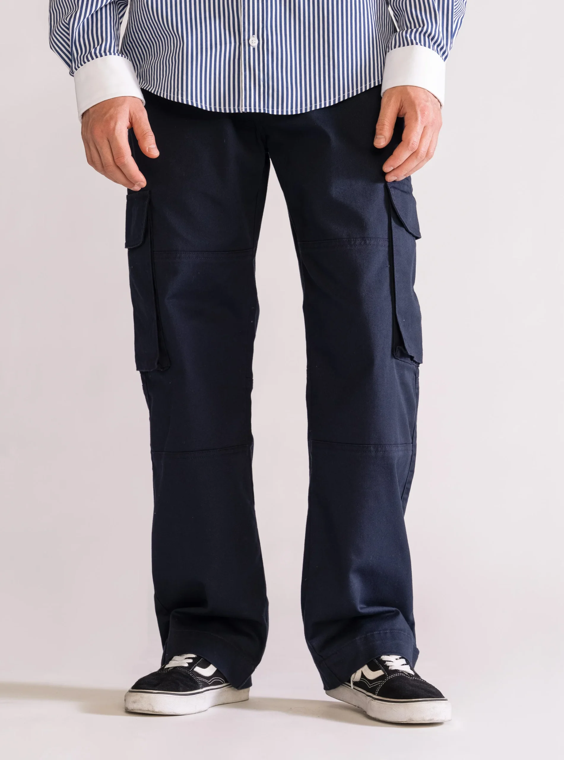 Snubbed It Pantal贸n, Azul Obscuro