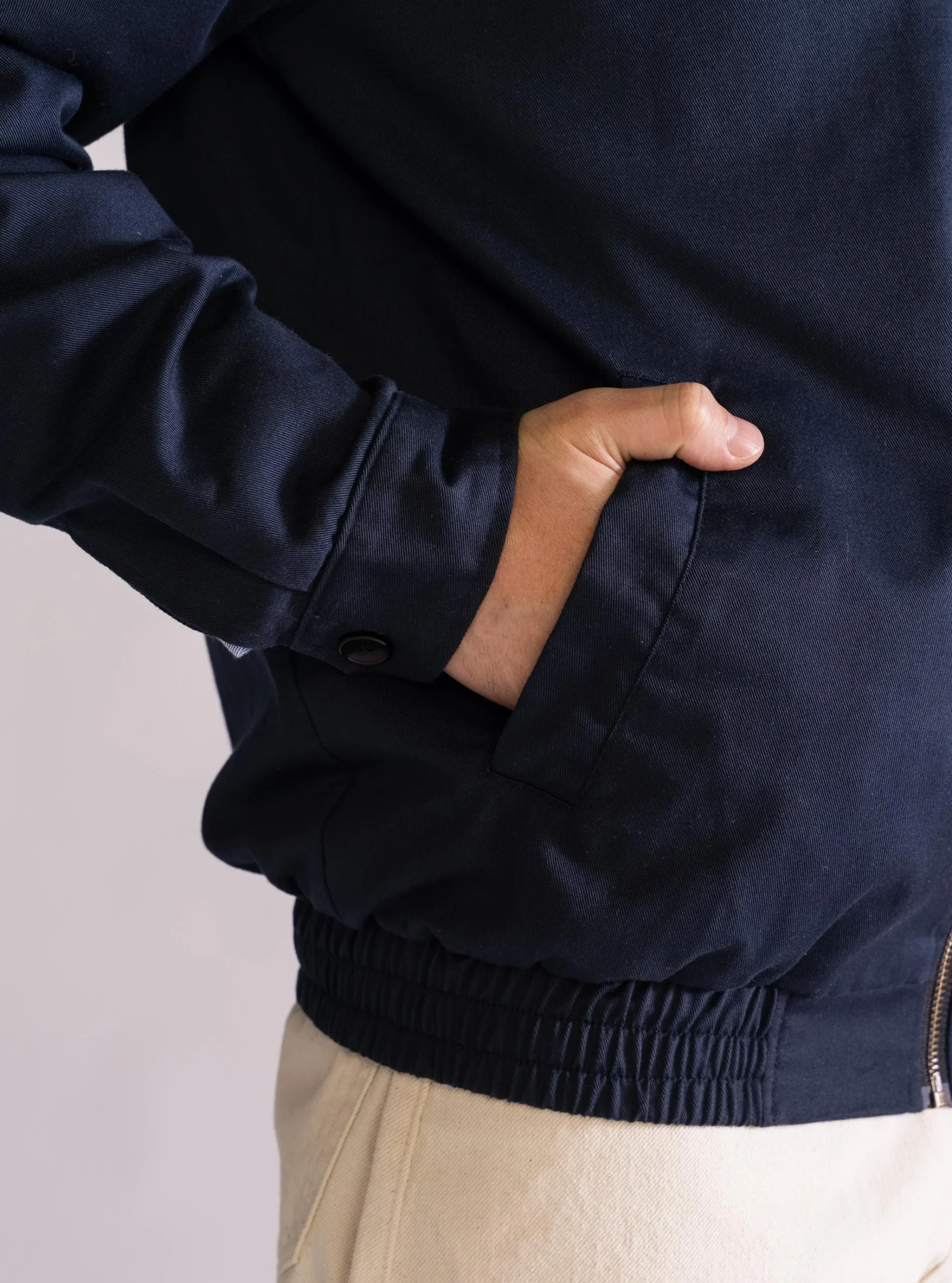 The Chase Chumpa, Azul Obscuro - Imagen 4