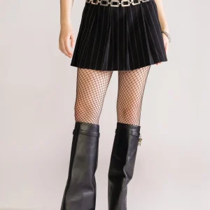 Yes, and? Falda, Negro