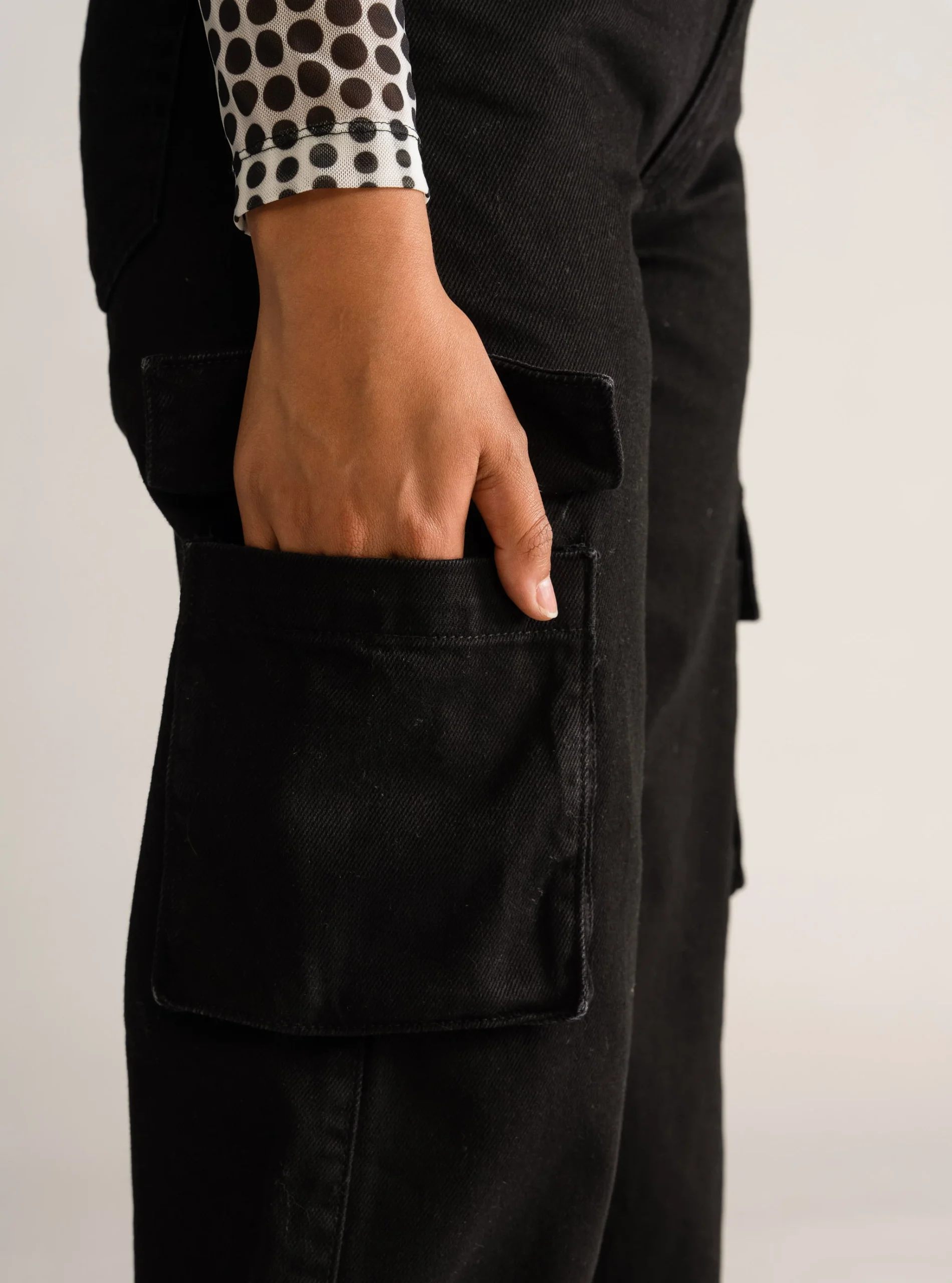 After Midnight Cargo Jeans, Negro - Imagen 5