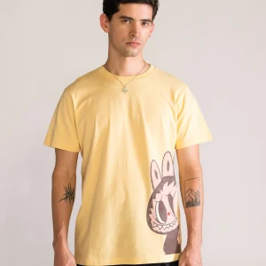 Eyes Up Playera, Amarillo Obscuro