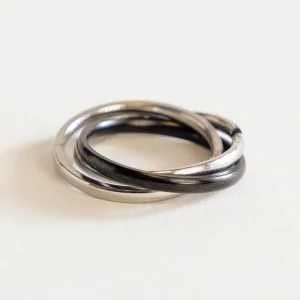 Multiple Souls Ring, Negro