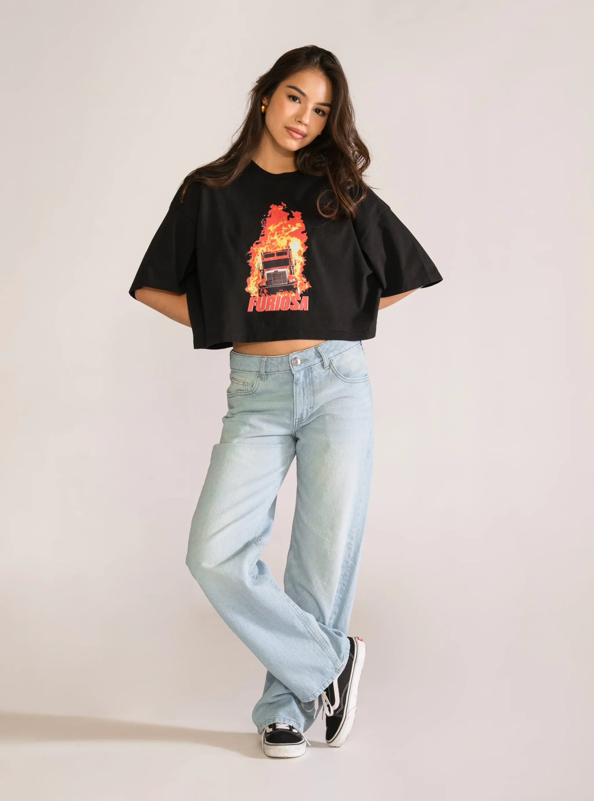 Furiosa Cropped Playera, Negro - Imagen 4