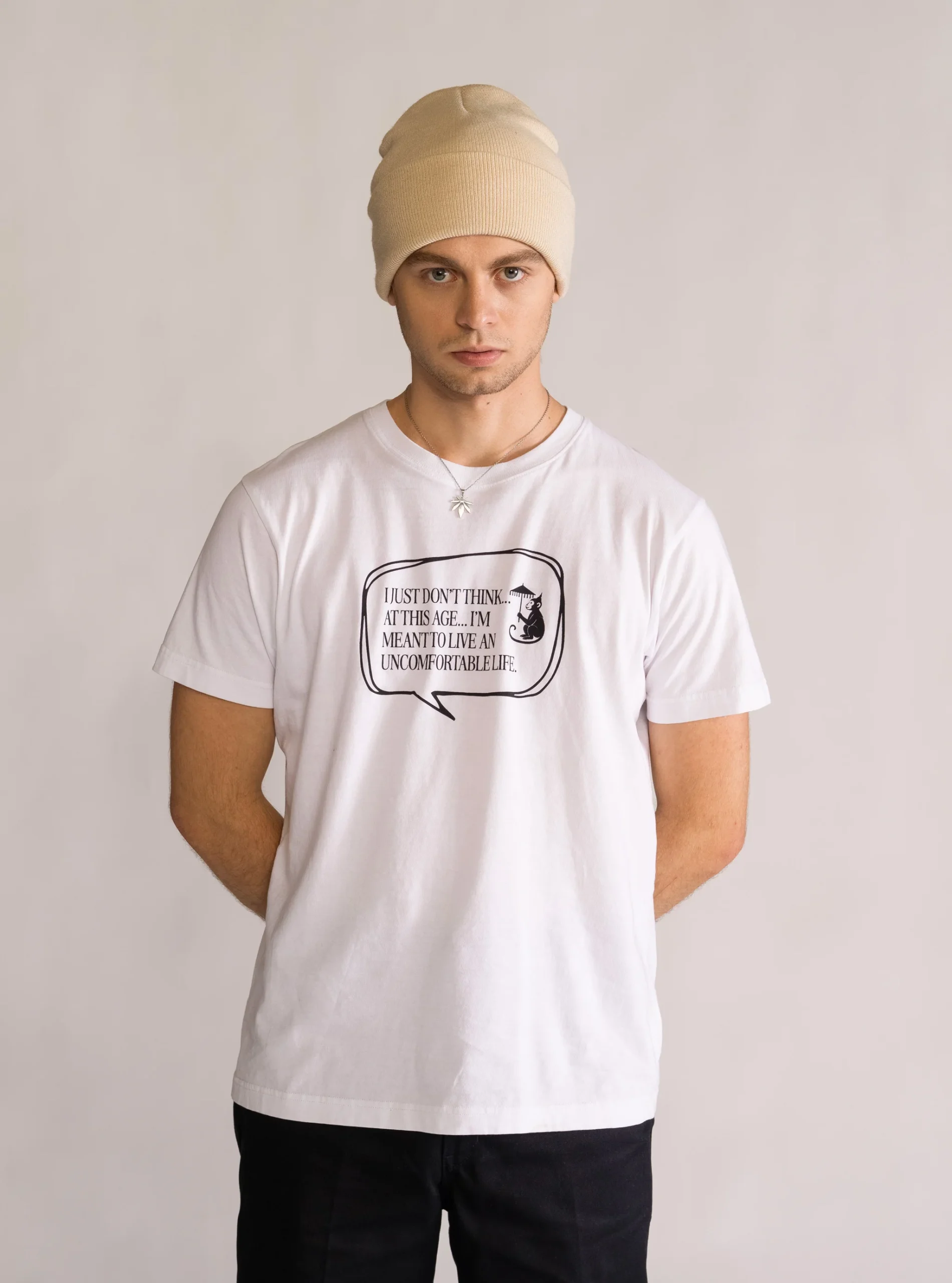 At This Age Playera, Blanco