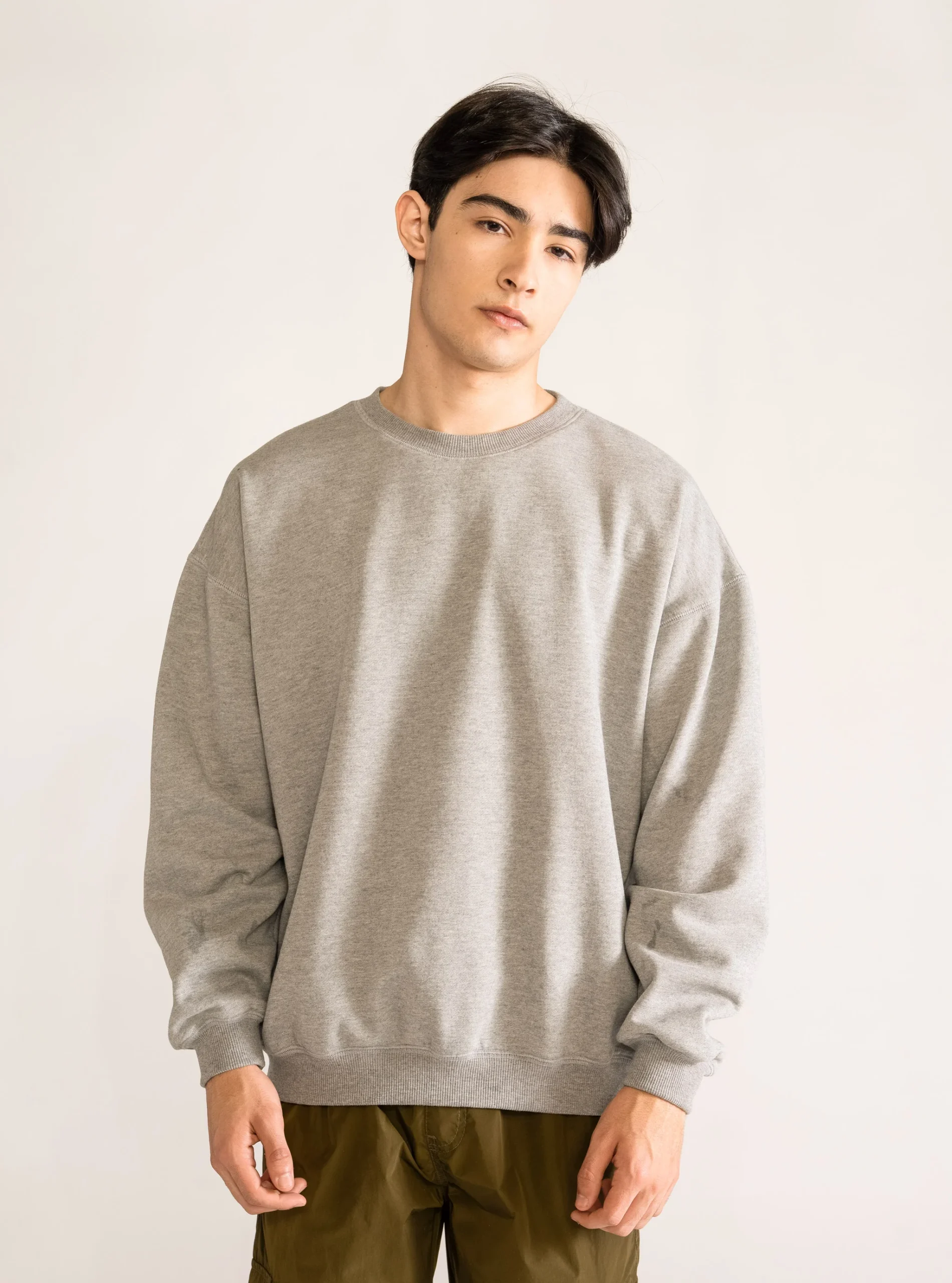 Basic Crew Neck Premium Gris Claro