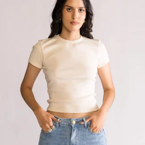 Hear Me Out Baby Playera, Crema