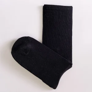 Not Gonna Get Us Calcetines, Negro