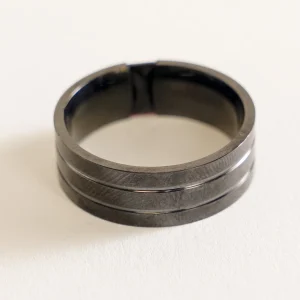 Bad Influence Black Ring, Negro