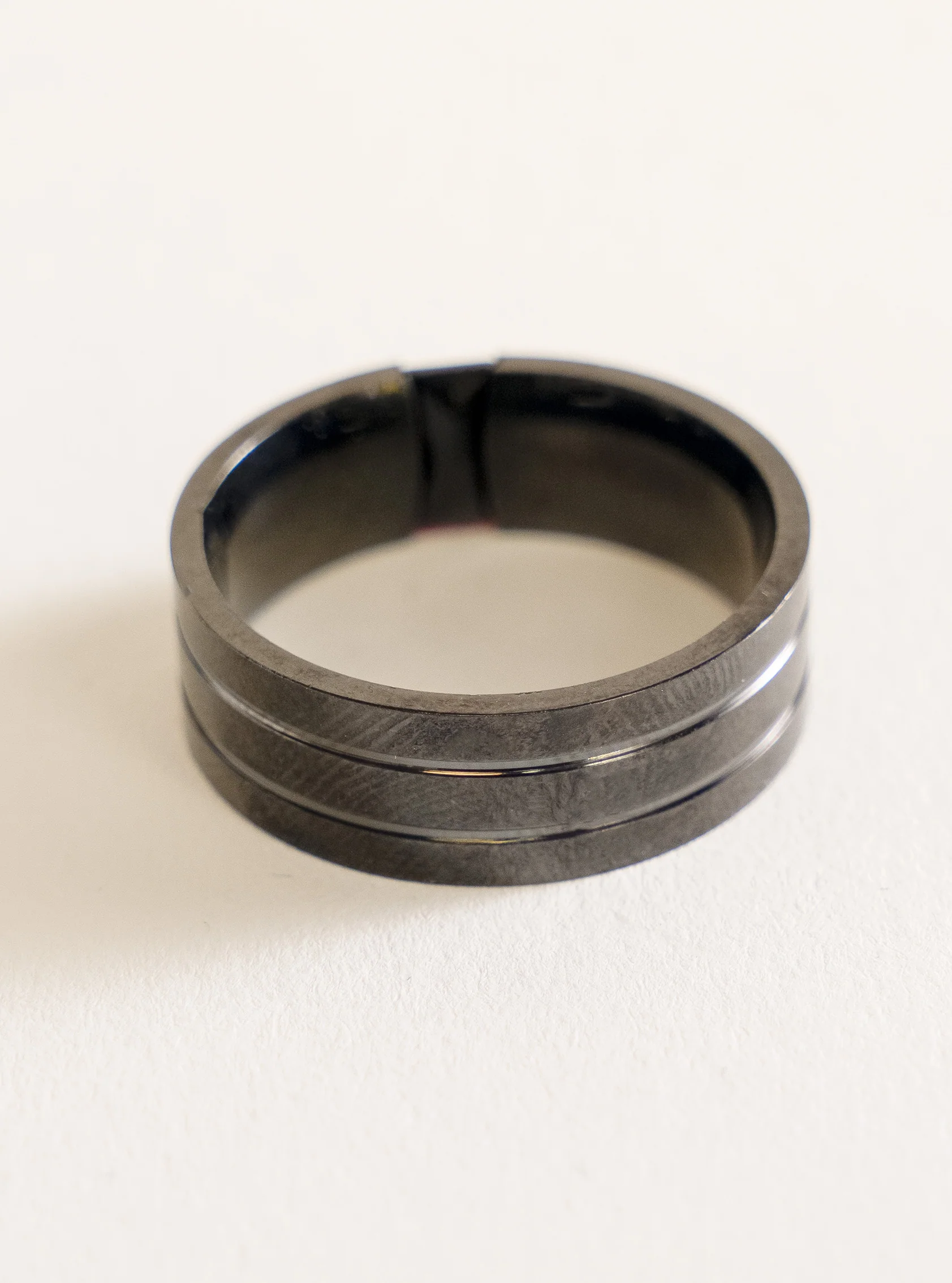 Bad Influence Black Ring, Negro