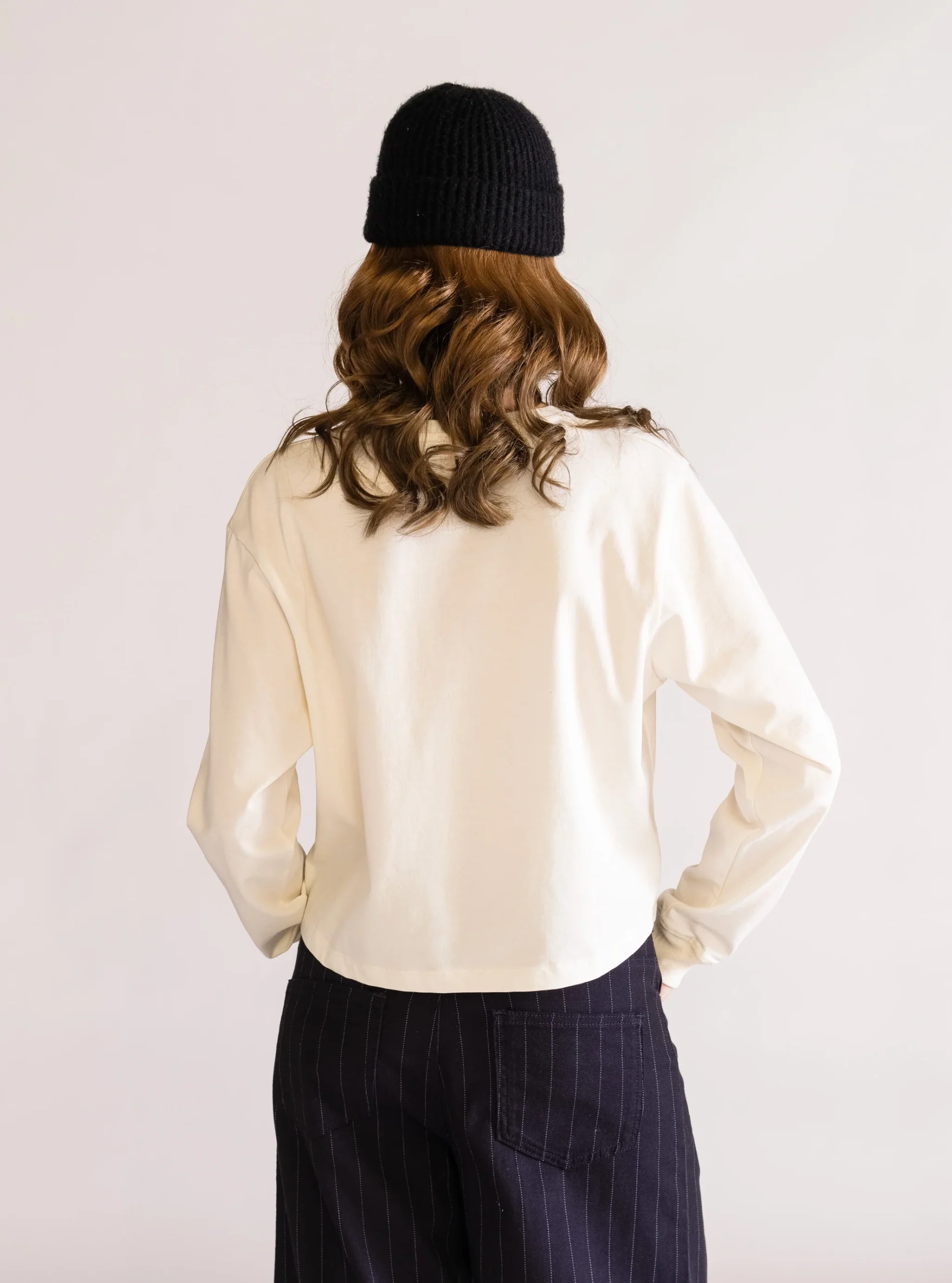 Baby Girl Cropped Playera, Blanco Hueso - Imagen 3