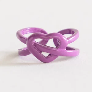 Out Of Shape Ring, Morado