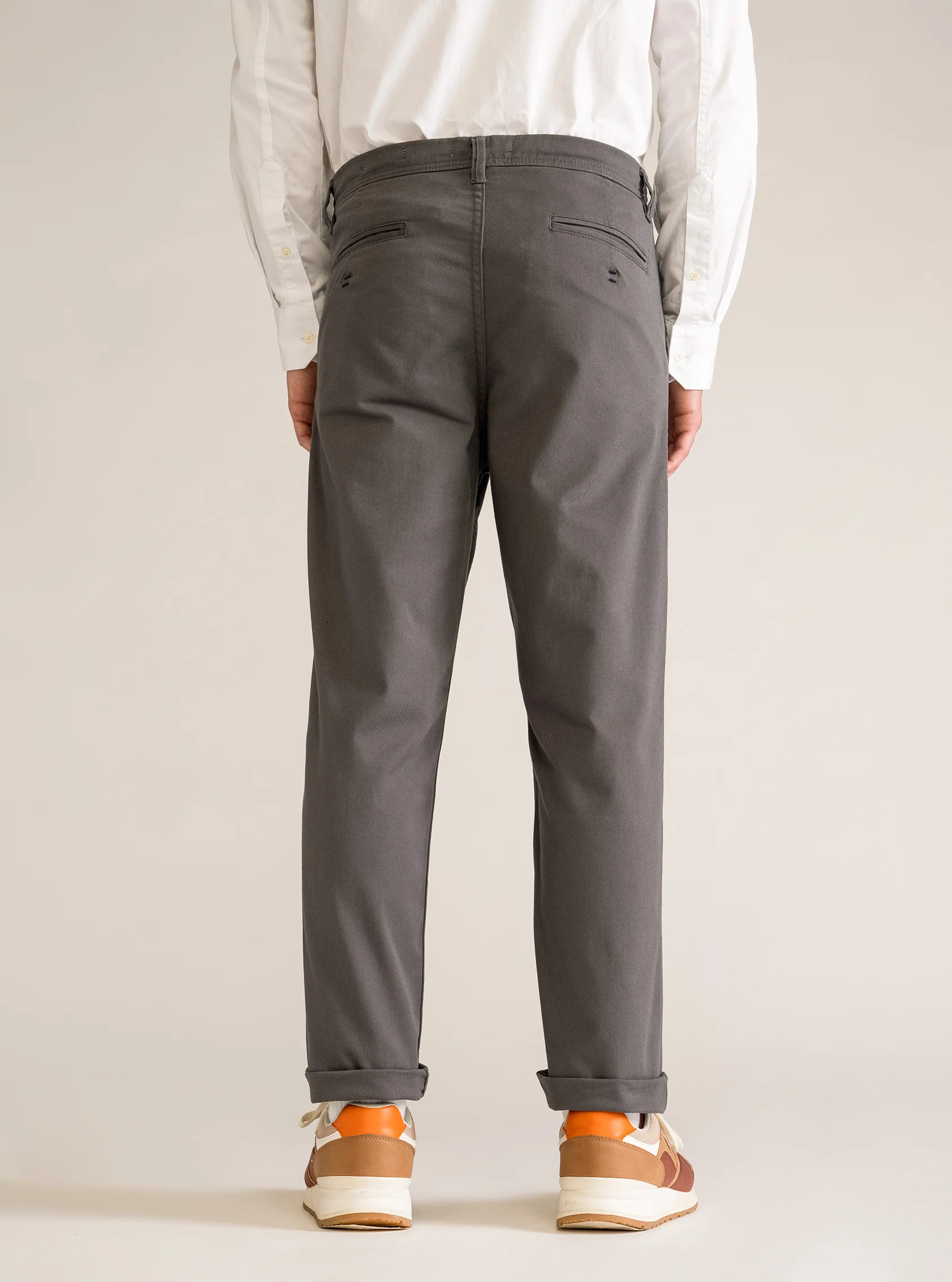The Classic Slim Pants, Gris Obscuro - Imagen 3