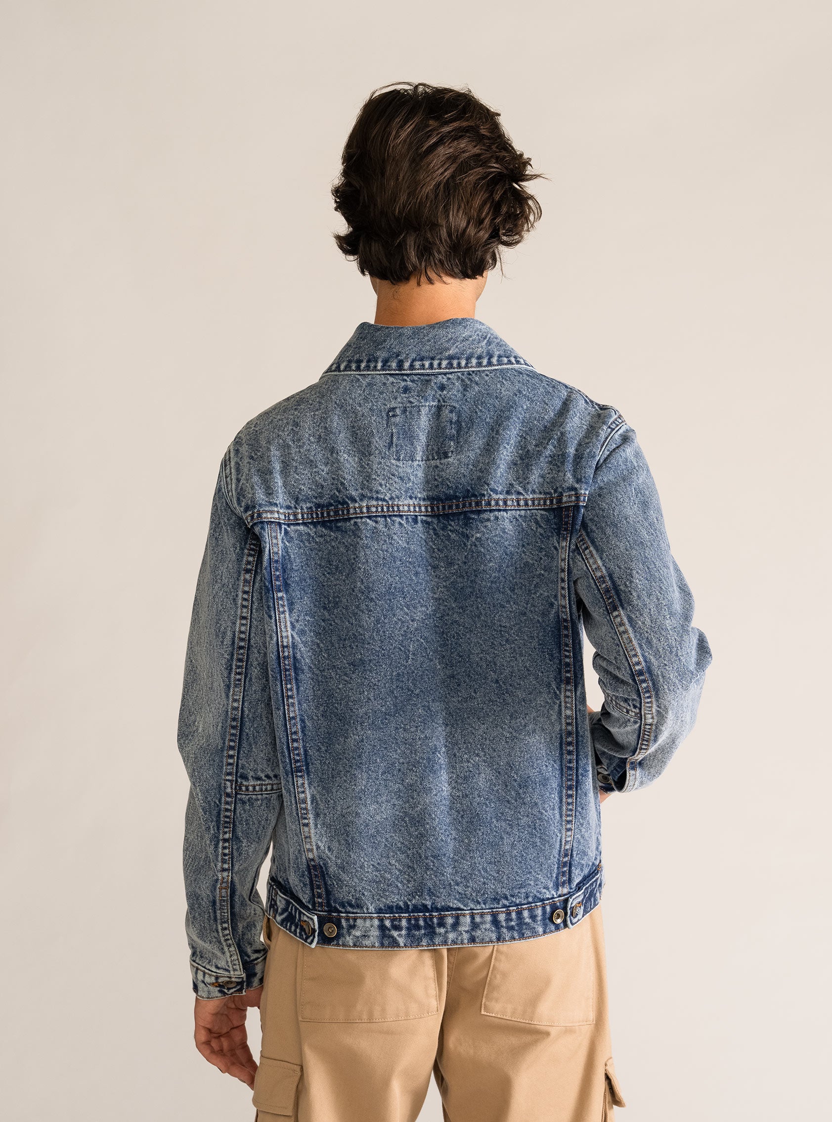 Classic Denim Jacket, Azul Obscuro - Imagen 5