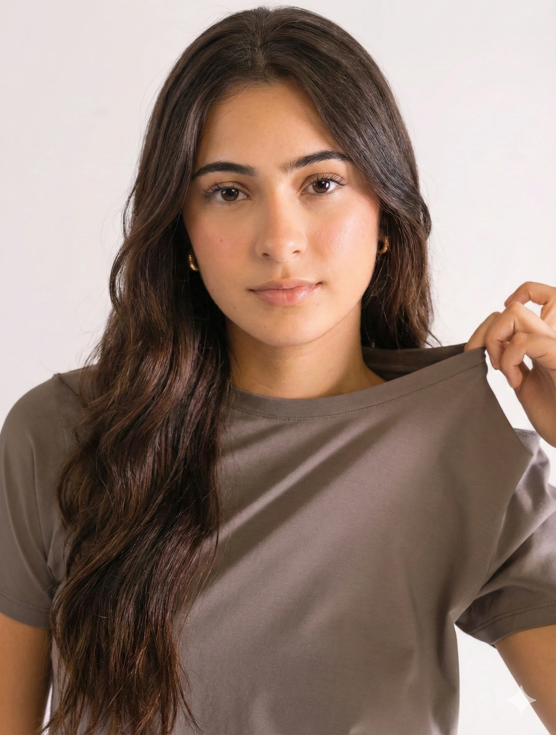 Basic Premium Tee, Gris Obscuro - Imagen 4