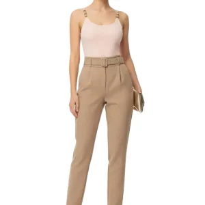 Pantalón casual ajuste cómodo