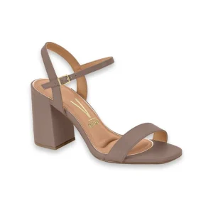 Calzado casual estilo cómodo