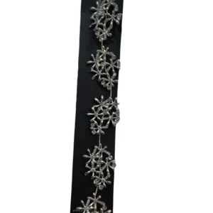 Accesorios glam mujer look impactante