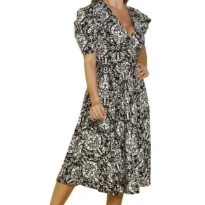 Vestido corto ejecutivo moderno