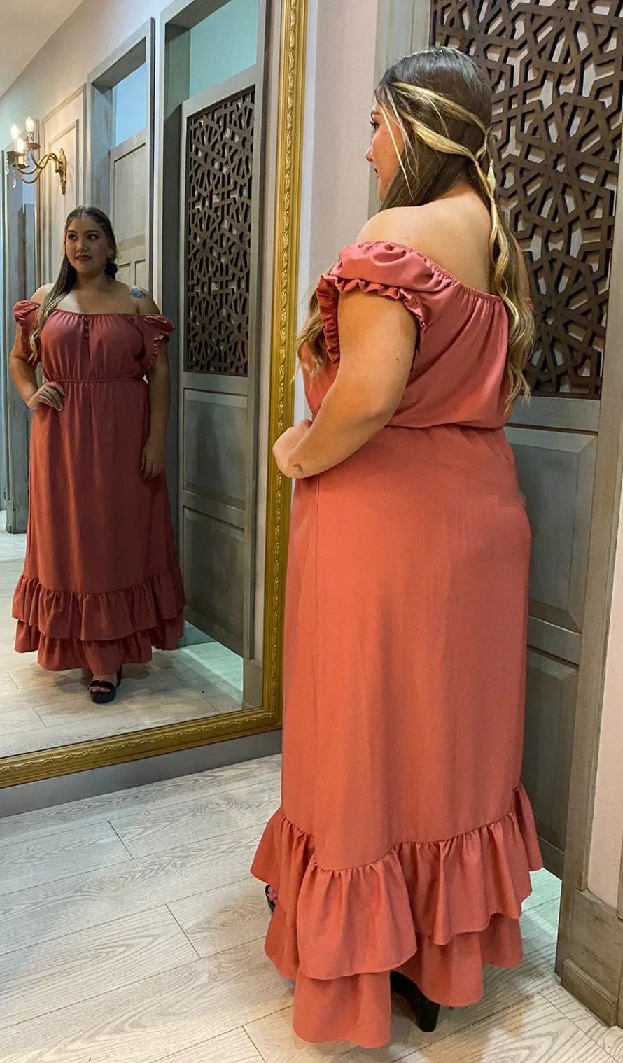 Vestido largo plus size evento formal - Imagen 5