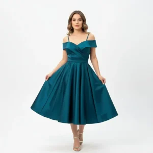 Vestido corto glam look impactante